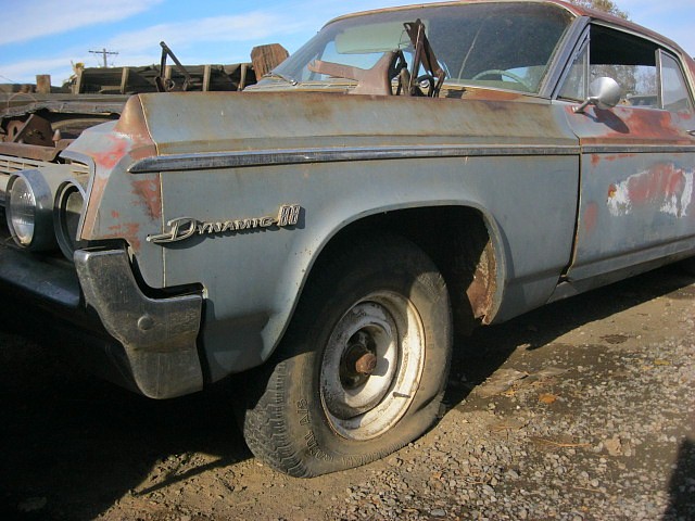 1963 Olds Dynamic 88 2 dr H/T  No engine or trans, rough but lots of good parts.  n-370  Parts Car