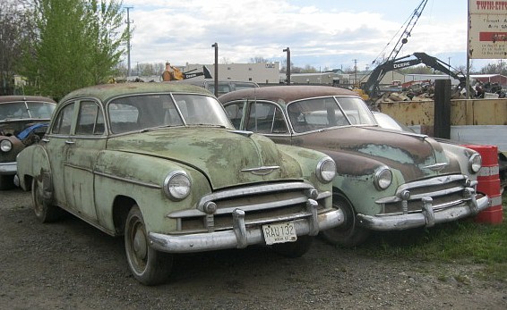 1950 Chev Deluxe 4 dr  have two identical cars, one has a running 216 with a 3 speed manual one has no engine or trans. Build one good car out of the two for $1,750  n-377