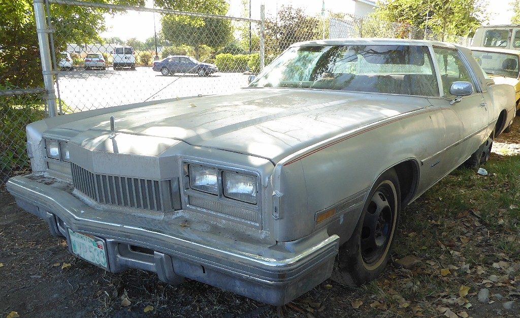 1978 Olds Toronado XS,  403 V-8 loaded w/all available options including rare XS package, padded vinyl roof, moon window, and wrap around rear glass.  $2,750  n-515  Sorry, this one is sold!
